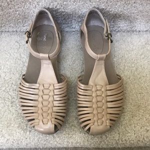 Abbie sandals